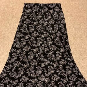 Vintage Black and White Floral Maxi Skirt